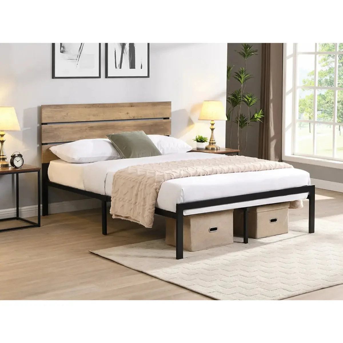 5247 Platform Bed in Brown
