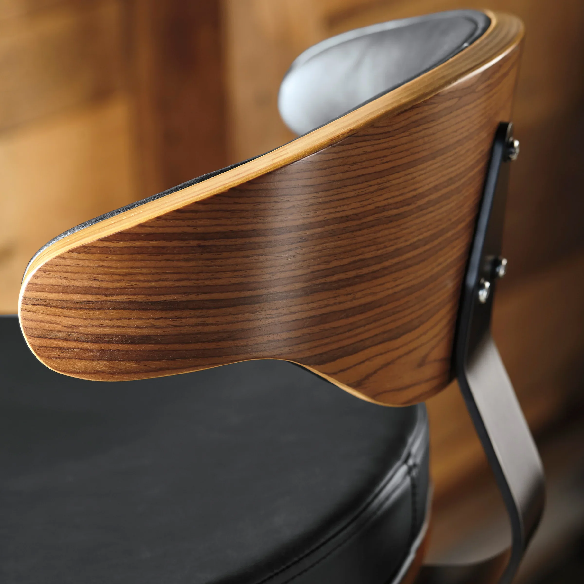 Bellatier Adjustable Height Stool - Image 4