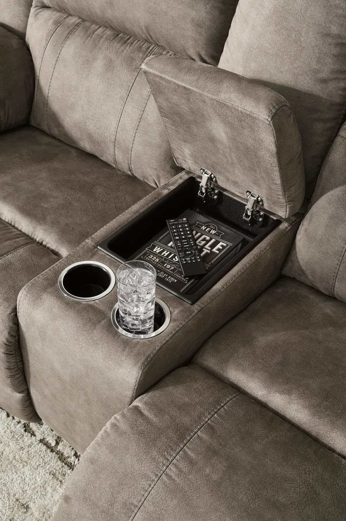 Laresview Reclining Sofa Set 37203528194C - Image 3