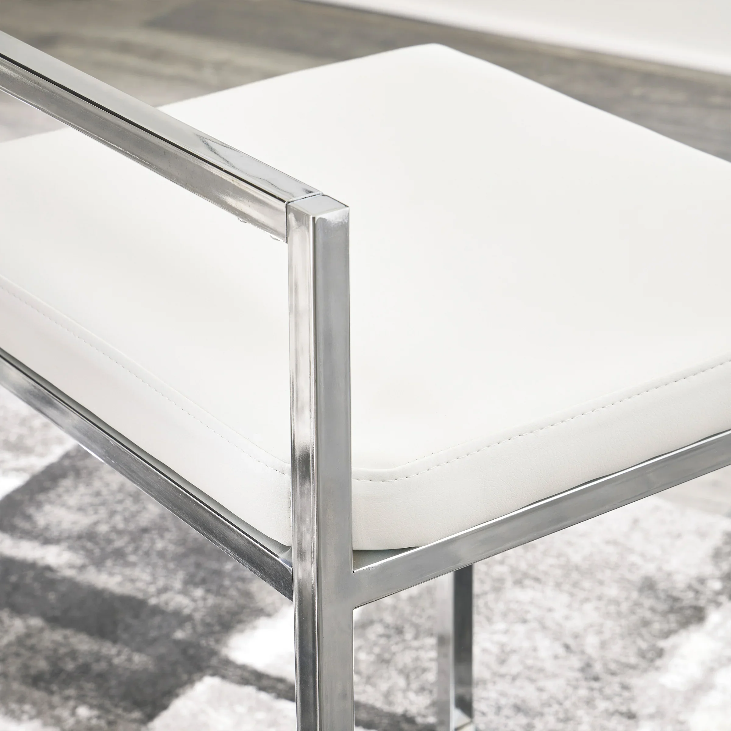 Madanere Counter Height Stool - Image 4