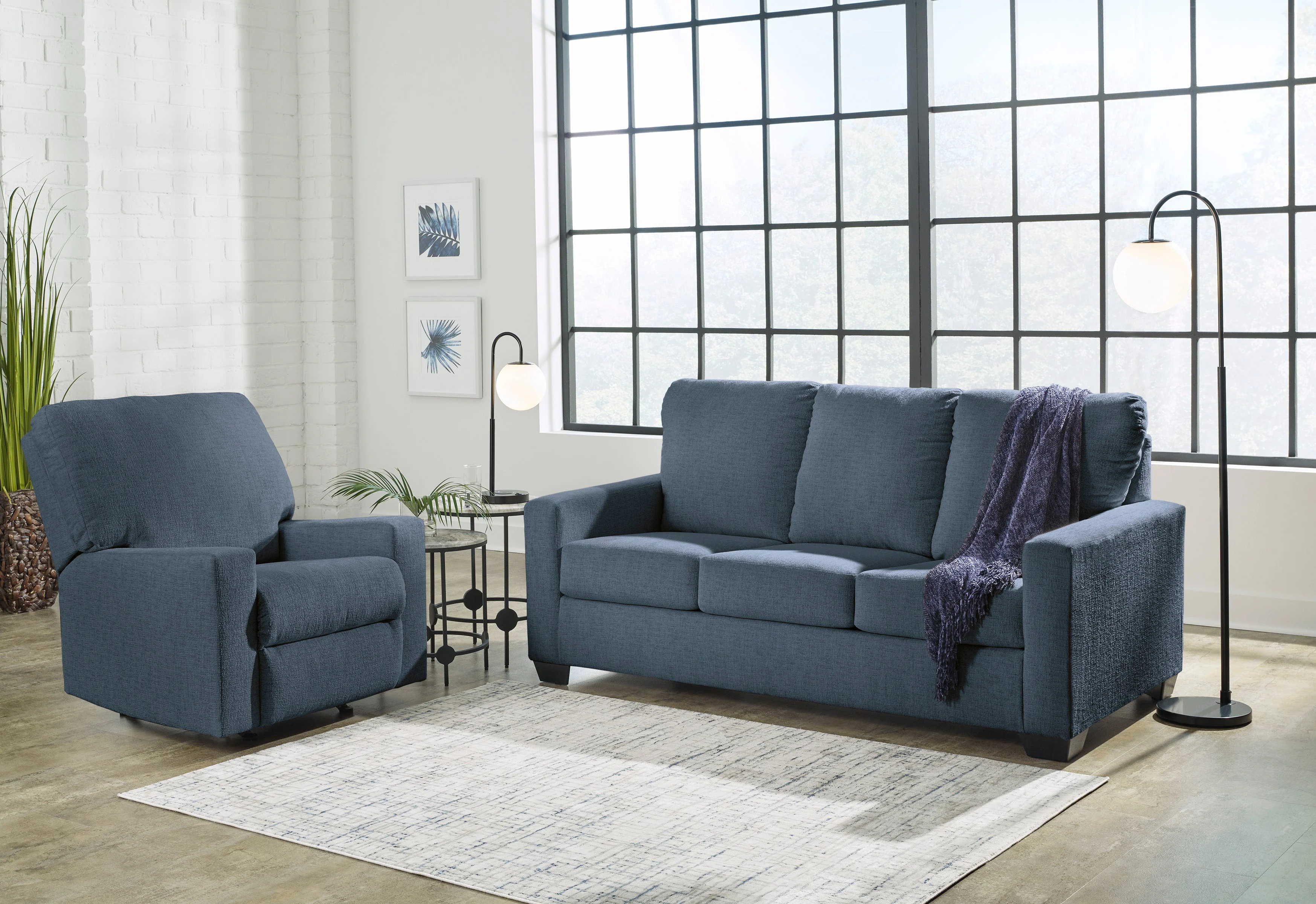 Rannis Rocker Recliner in Navy 5360425C - Image 3