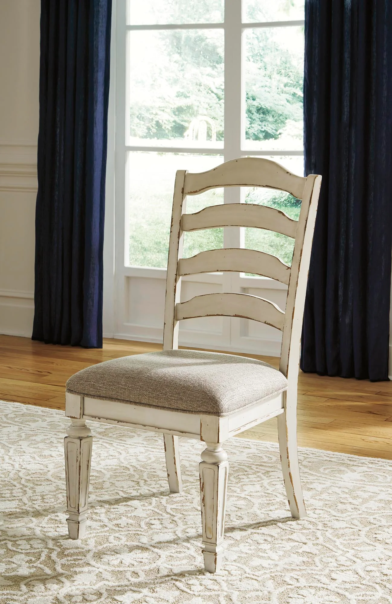 Realyn 5pc Dining EXT Table Set D743 - Image 3