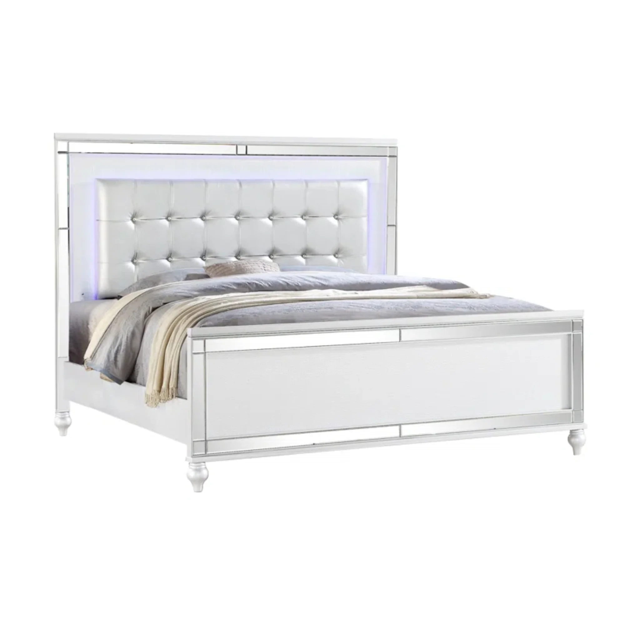 Sterling 6 Pcs Bedroom Set in White - Image 2