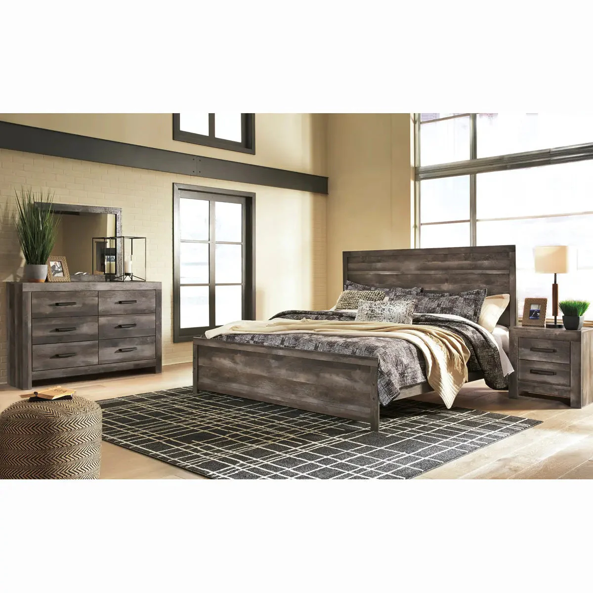 Wynnlow Panel Bedroom Set B440 - Image 2